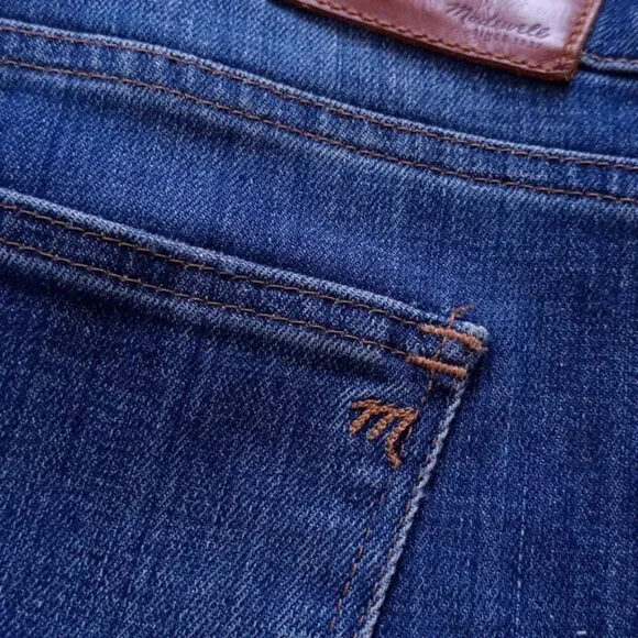 Madewell Distressed Denim Jean Shorts Unisex - Picture 7 of 8